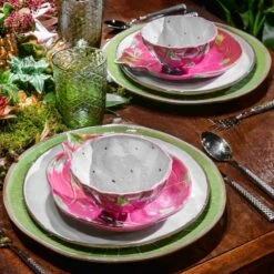 Bordallo Pinheiro Tropical Fruits Dragon Fruit Small Bowl, 14x14cm -Deals Kitchen Hub Store DC0205BordalloPinheiroTropicalFruitsSmallBowl DragonfruitLifestyle3