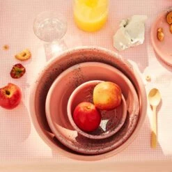 Splatter Fest Enamel Bowl, Pink 6 Splatter Fest Enamel Bowl, Pink -Deals Kitchen Hub Store ShopifyProduct 2040px 0001 Kapka 0188