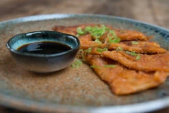 Chouseki Blue Gold Plate 28.5cm Dia X 3.5cm -Deals Kitchen Hub Store chouseki blue gold plate korean kimchi pancake side