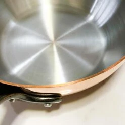 De Buyer Prima Matera Induction-Compatible Copper Saute Pan - Conical 6 De Buyer Prima Matera Induction-Compatible Copper Saute Pan - Conical -Deals Kitchen Hub Store close up pan thickness 7305e5c5 4e2c 4868 bf3e 65b82262d21c